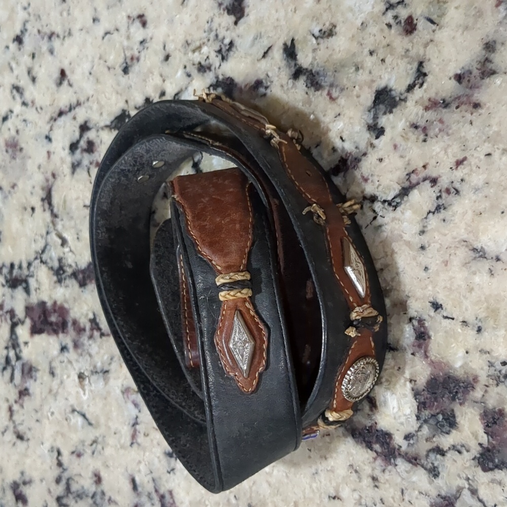 Justin Boots Silver Concho Rawhide Leather Belt - Picture 1 of 6